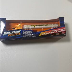 Adventure Force • NWT Highway Haulers Hornet - Racing Fuel Truck